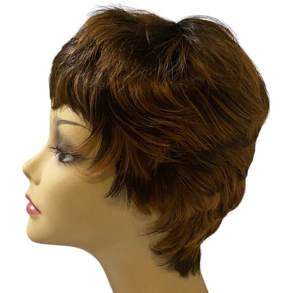 CARRIE Everyday Razor Boy Cut Pixie Wig P4/27/30 Brown Blonde Synthetic NWT a862 - Picture 3 of 15